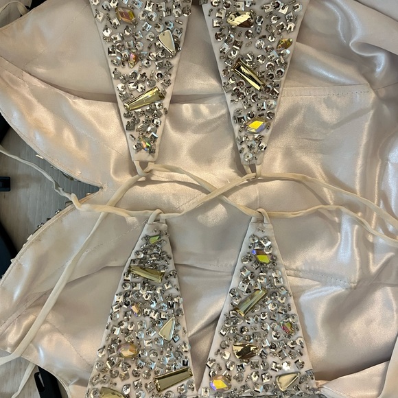 SHOWTIME COLLECTION DRESS - Picture 3 of 5